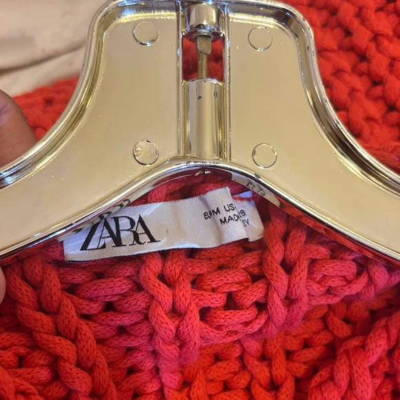 Zara Red Knit Cardigan Vest - Picture 7 of 7